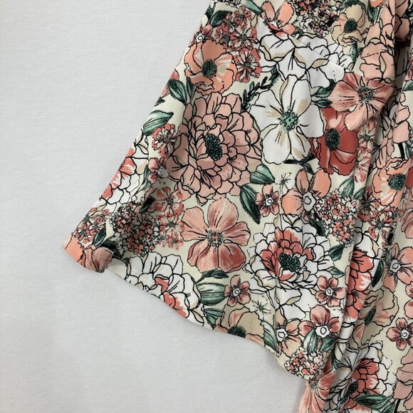 Nue Options size XL Multi Color Floral Soft Stretch Knit Flare Sleeve Comfy Top - Picture 4 of 9